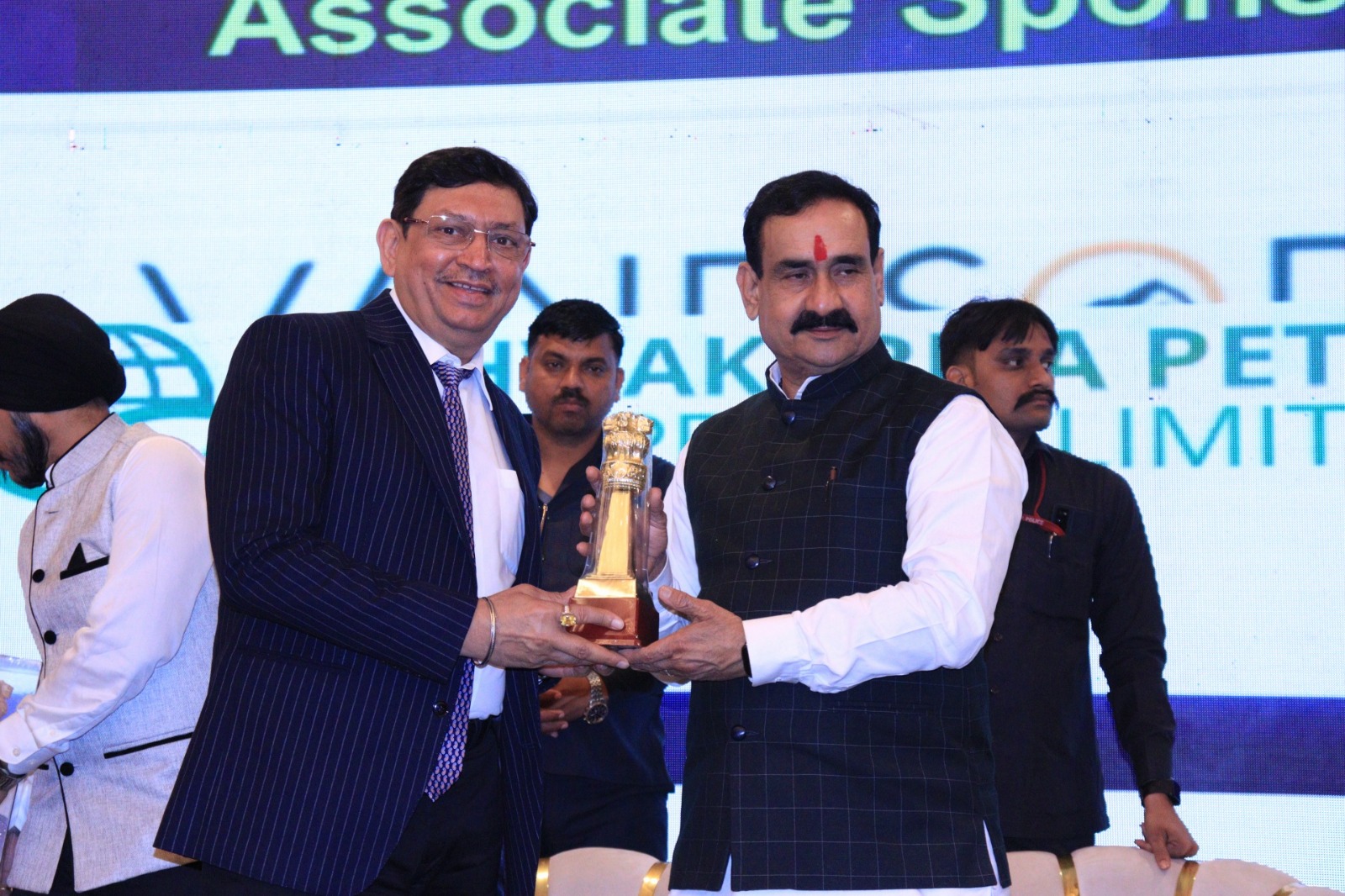 देश और शहर हित के लिए बेहतर शिक्षा और हर वर्ग को स्वास्थ्य सुविधाएं मिले यही मेरा दृढ़ संकल्प है - सुरेश सिंह भदौरिया, चेयरमैन इंडेक्स समूह