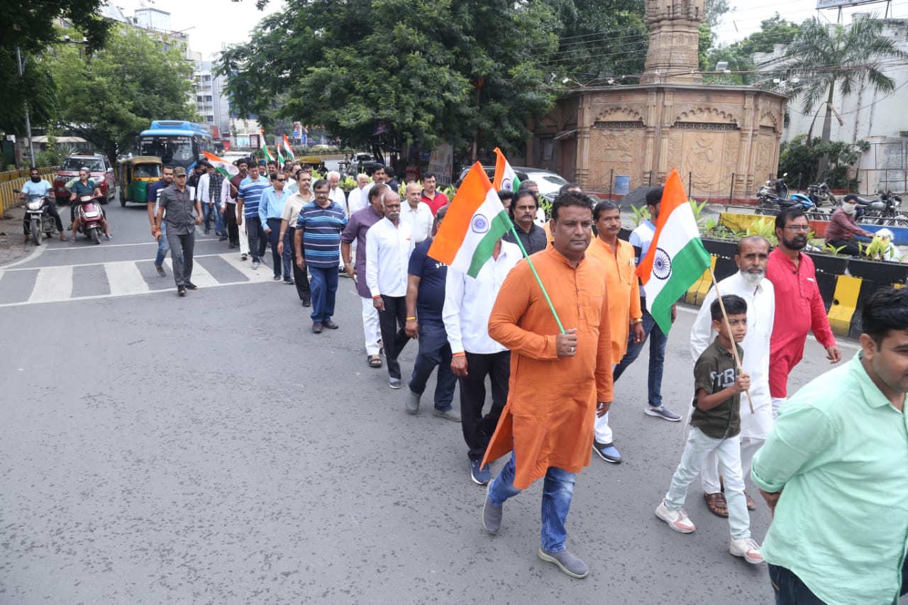 इंदौर में विभाजन विभीषिका दिवस पर निकली मौन रैली, झलके समाजजनों के आंसू