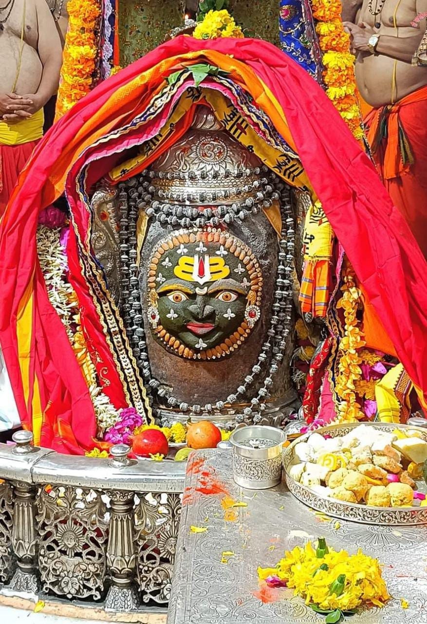 Live Darshan: हमारे साथ कीजिए देश और दुनिया के प्रमुख मंदिरों के लाइव दर्शन