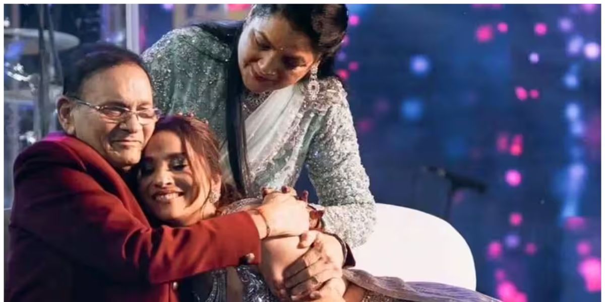 Ankita Lokhande पर टूटा दुखों का पहाड़, पिता शशिकांत लोखंडे का 68 साल की उम्र में हुआ निधन
