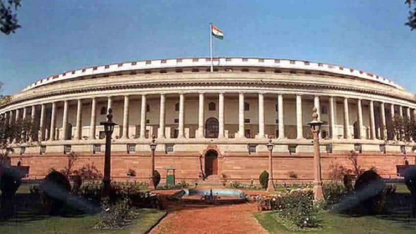 Breaking News : एक बार फिर शुरू हुई लोकसभा में अविश्वास प्रस्ताव पर चर्चा, निर्मला सीतारमण ने मोदी सरकार की वित्त योजनाओ के बारे में बताया