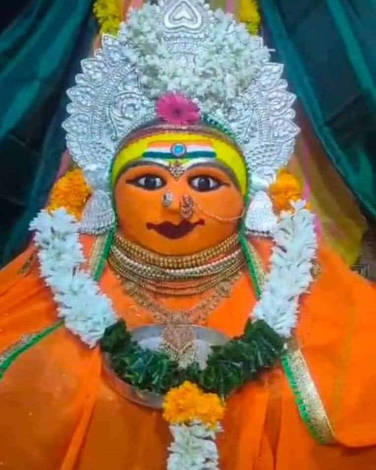 Live Darshan: हमारे साथ कीजिए देश और दुनिया के प्रमुख मंदिरों के लाइव दर्शन