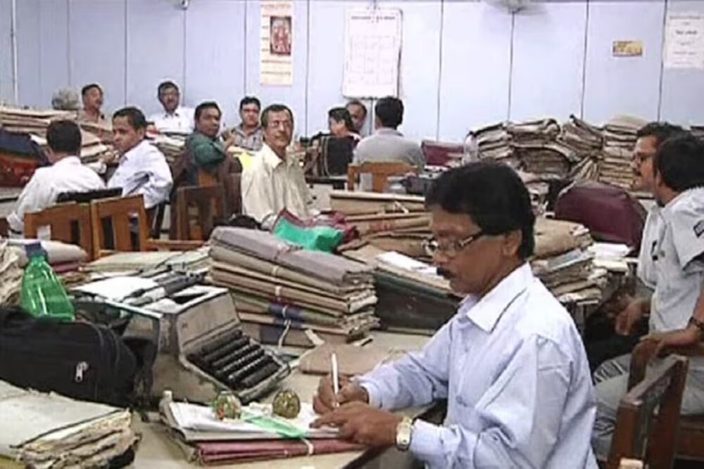 शिक्षक-कर्मचारियों के लिए खुशखबरी, मिलेगा छुट्टियों जा जबरदस्त लाभ, ऑर्डर जारी, तबादले पर आएगा जल्द बड़ा अपडेट