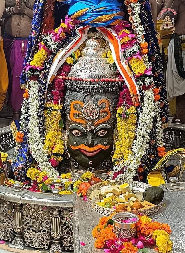 Live Darshan: हमारे साथ कीजिए देश और दुनिया के प्रमुख मंदिरों के लाइव दर्शन