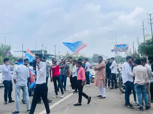 Breaking News : देवी अहिल्या विश्वविद्यालय में छात्र संगठन ने किया प्रदर्शन, पुलिस ने किया लाठीचार्ज, प्रदर्शनकारियों को किया गिरफ्तार!
