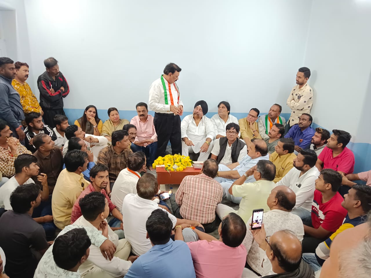 लोकसभा चुनाव की तैयारी को लेकर इंदौर में हुई कांग्रेस के वरिष्ठ नेताओं की बैठक