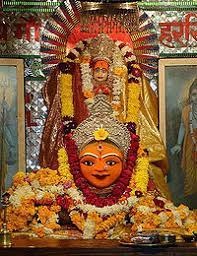 Live Darshan: हमारे साथ कीजिए देश और दुनिया के प्रमुख मंदिरों के लाइव दर्शन