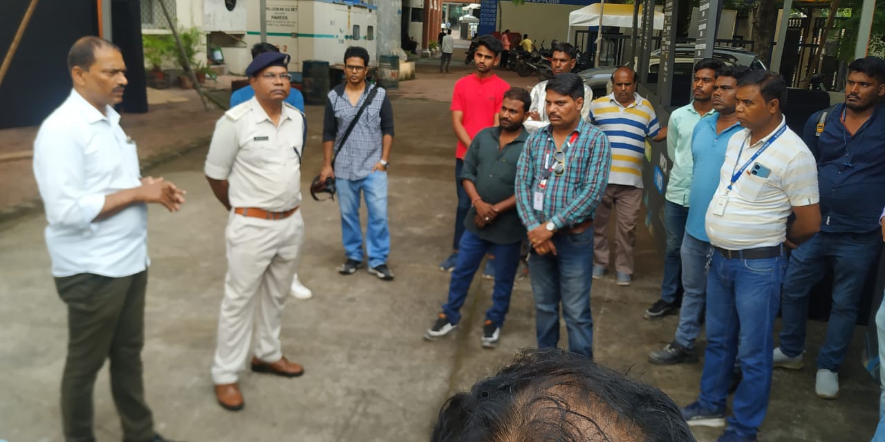 इंदौर में होने वाले मैच के लिए पुलिस ने होलकर स्टेडियम में पहुँचकर की मॉक ड्रिल