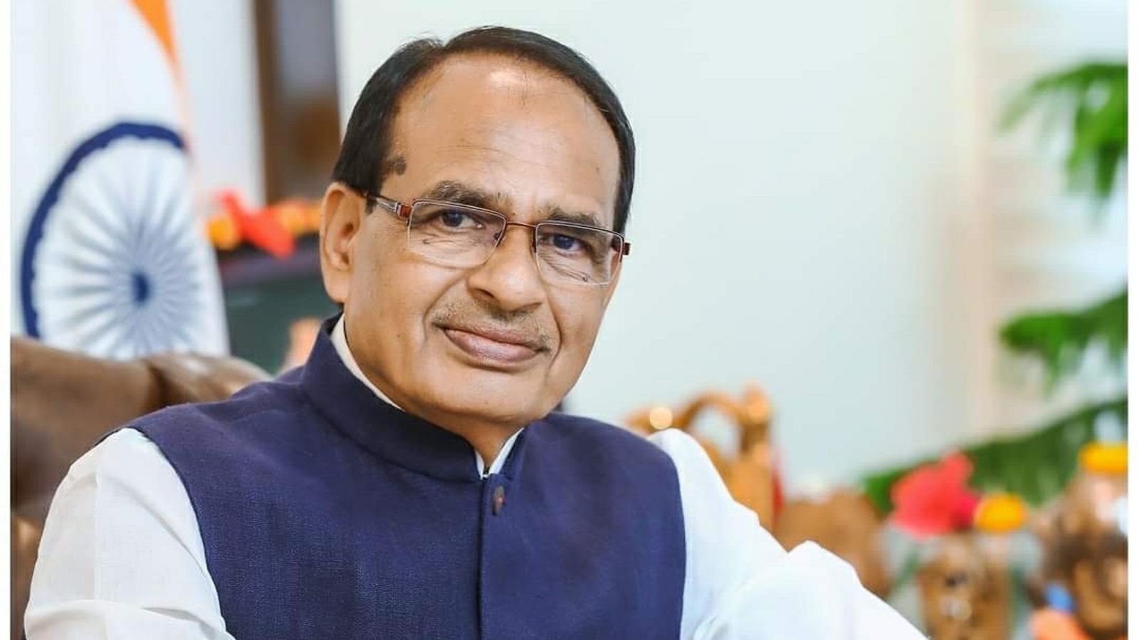महाकाल पहुंचे सीएम शिवराज, महारूद्र अनुष्ठान में हुए शामिल, प्रदेश में अच्छी बारिश के लिए बाबा की विशेष पूजा