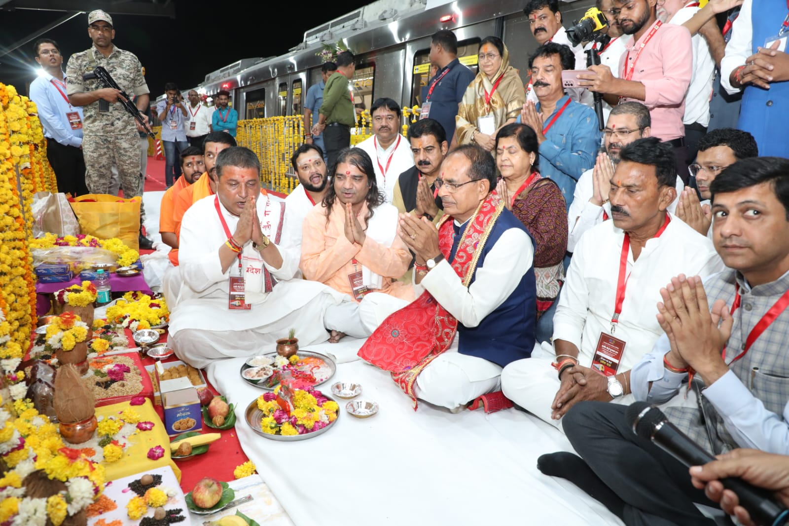 गांधीनगर में रजिस्ट्री पर लगी रोक को हटाने की प्रक्रिया तेज होगी - CM शिवराज
