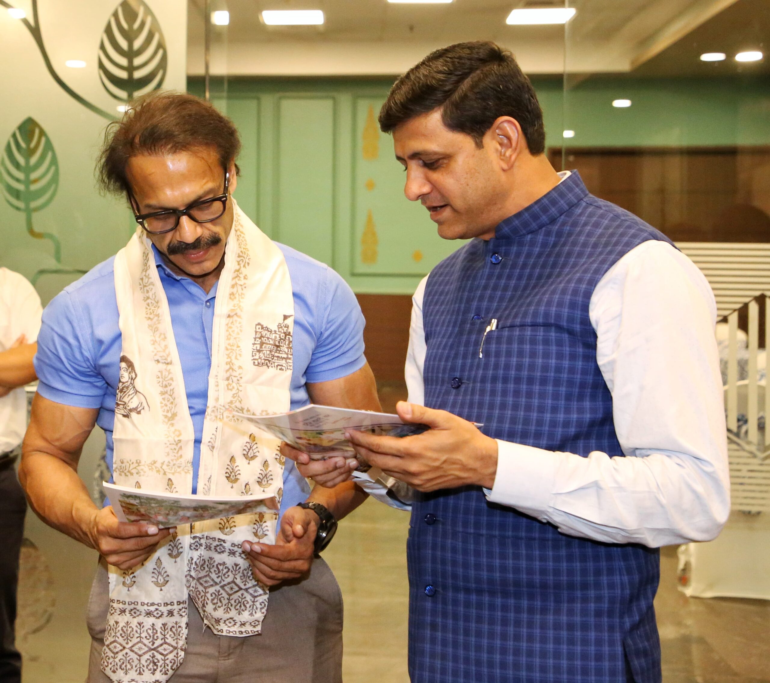 महापौर ने की जॉइंट सेक्रेटरी मिशन डायरेक्टर स्मार्ट सिटी से सौजन्य भेट