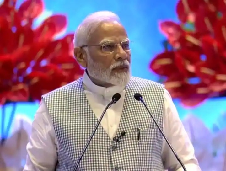 PM मोदी ने G20 शिखर सम्मेलन की सफलता का दिया श्रेय , भारत मंडपम में ग्राउंड स्टाफ को किया संबोधित