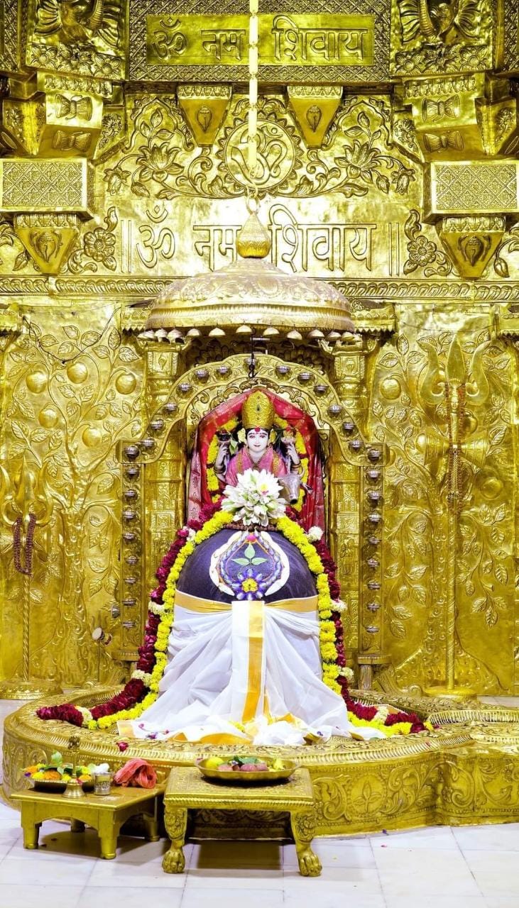 Live Darshan: हमारे साथ कीजिए देश और दुनिया के प्रमुख मंदिरों के लाइव दर्शन