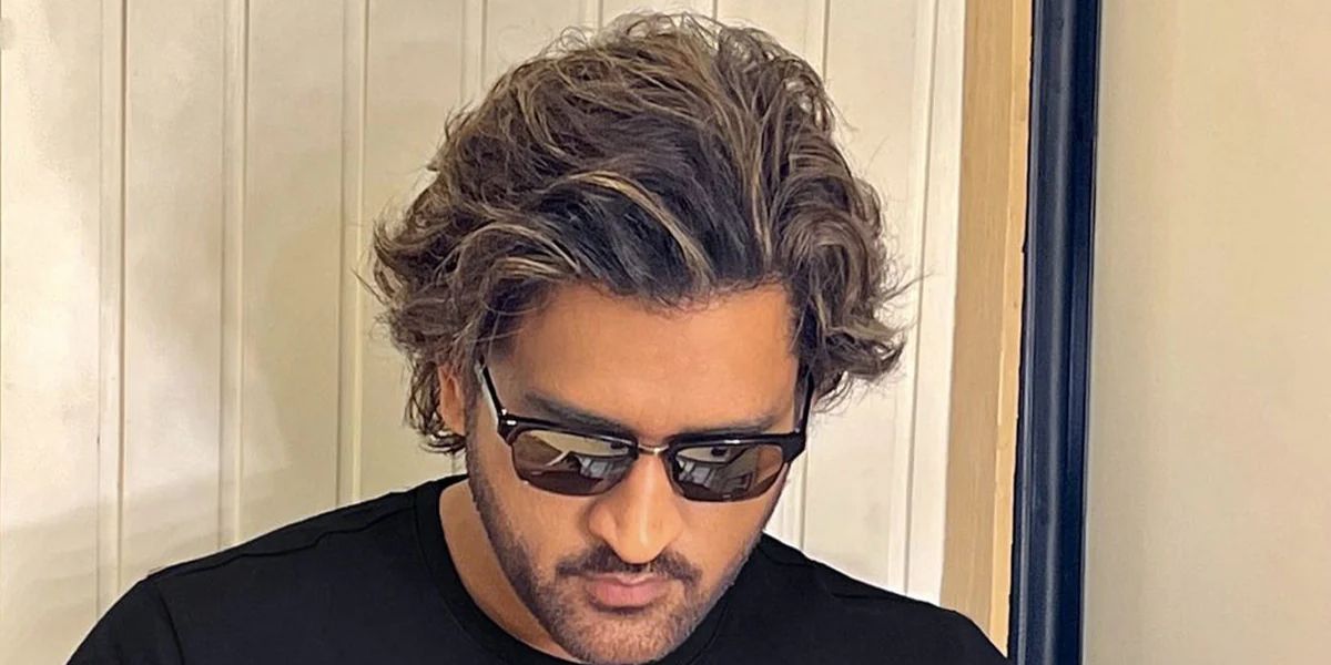 Changing trends of Dhoni's hair