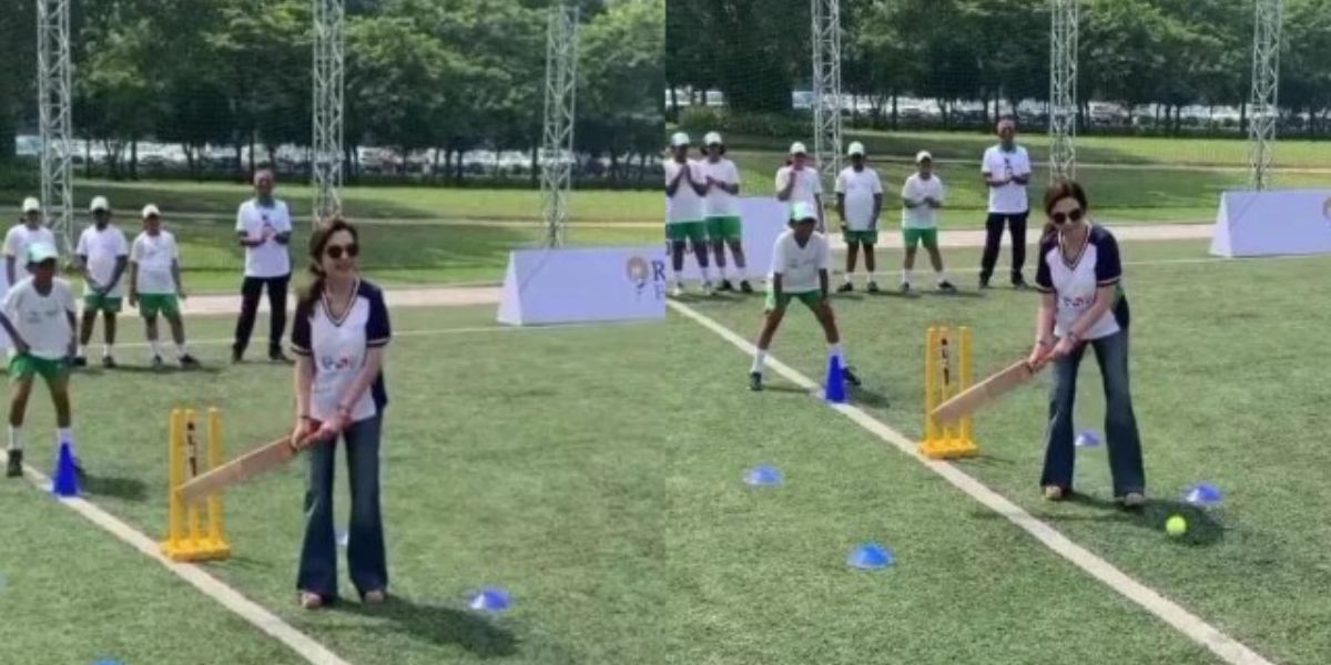 रिलायंस फाउंडेशन के बच्चों संग मैदान पर चौके-छक्के लगाती नजर आई नीता अंबानी