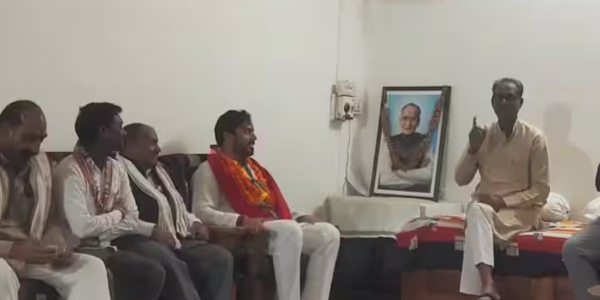 MP Election : CM शिवराज के घर वोट मांगने पहुंचे प्रतिद्वंद्वी विक्रम मस्ताल, इस अंदाज में हुआ स्वागत