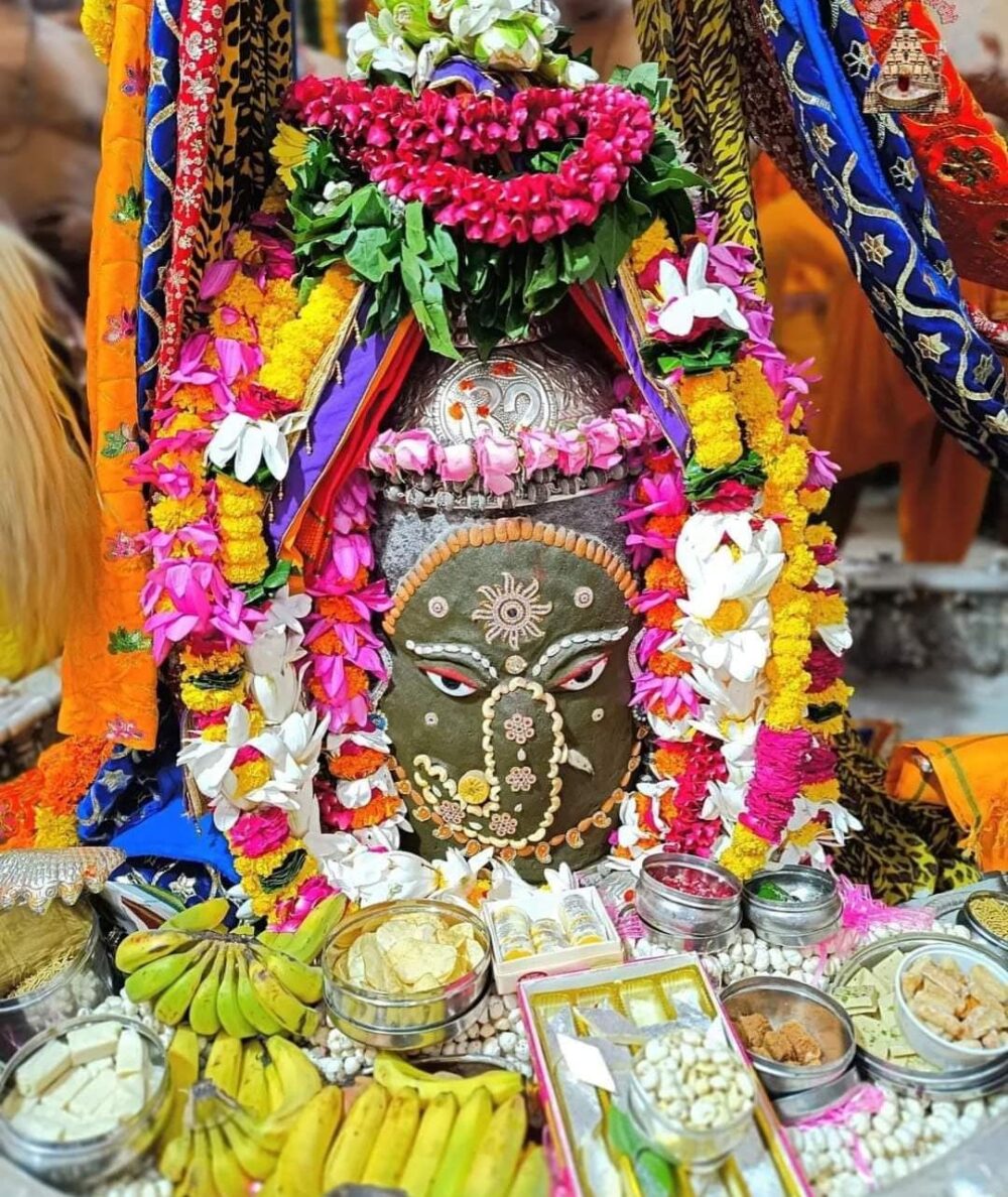 Live Darshan: हमारे साथ कीजिए देश और दुनिया के प्रमुख मंदिरों के लाइव दर्शन