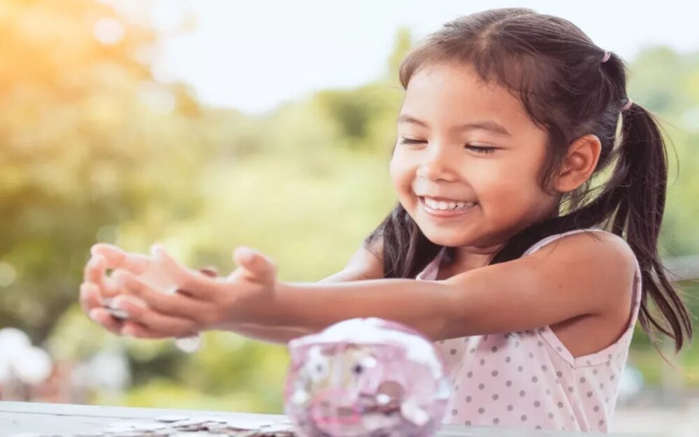 Sukanya Samriddhi Yojana के अंतर्गत अपनी बेटियों के लिए खुलावाएं ये अकाउंट, केवल1.5 लाख इन्वेस्ट पर मिलेगा 4.48 लाख तक का रिटर्न, जानें पूरी जानकारी