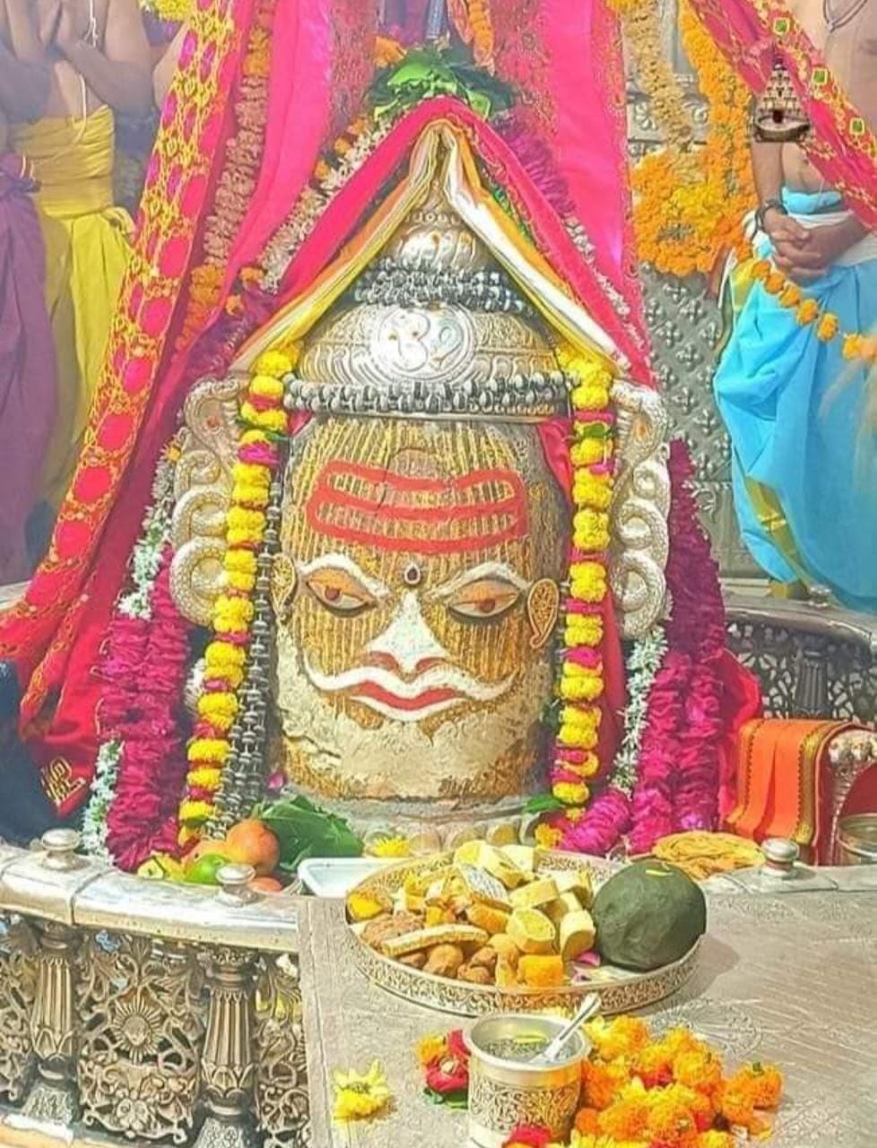 Live Darshan: हमारे साथ कीजिए देश और दुनिया के प्रमुख मंदिरों के लाइव दर्शन