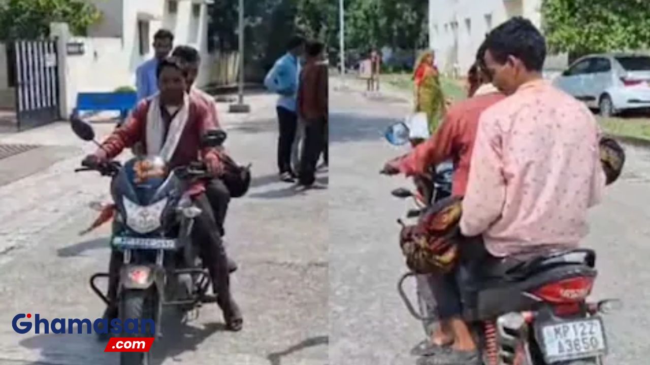 खंडवा में हो रहा अस्पतालों में शव वाहन की कमी का मामला, मौत के बाद बाइक पर ले जा रहे थे बच्चे का शव