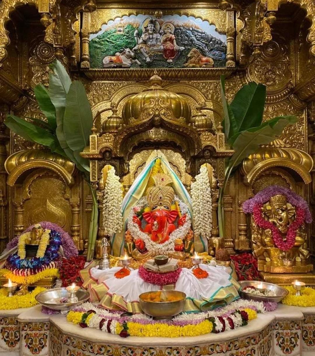 Live Darshan: हमारे साथ कीजिए देश और दुनिया के प्रमुख मंदिरों के लाइव दर्शन