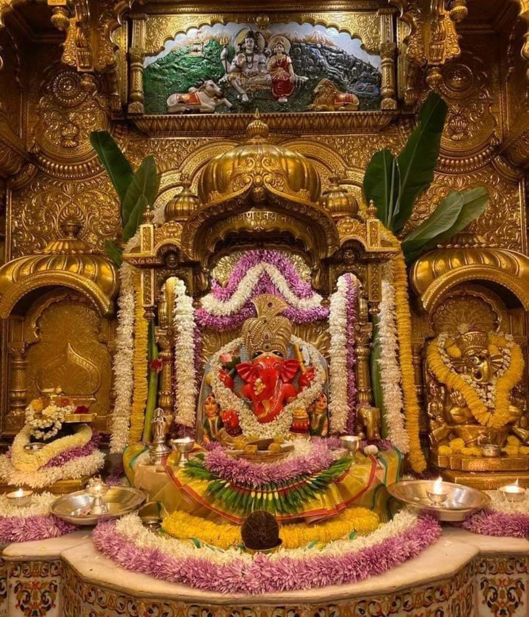 Live Darshan: हमारे साथ कीजिए देश और दुनिया के प्रमुख मंदिरों के लाइव दर्शन