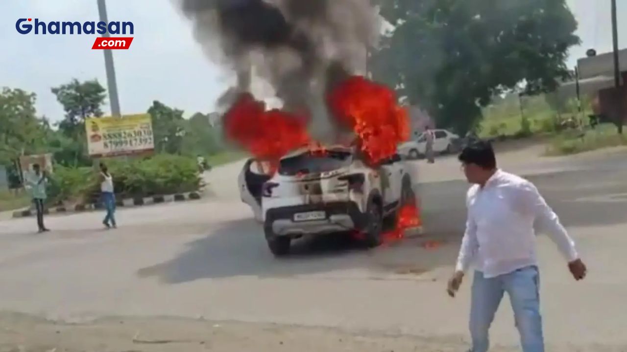 मराठा आरक्षण प्रदर्शन में हिंसक घटनाएँ, मंगलवार को उमरगा कस्बे में भी आगजनी, महाराष्ट्र के बीड में कर्फ्यू, इंटरनेट हुआ बंद