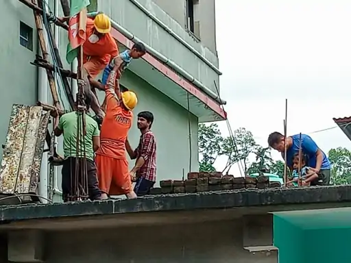 सिक्किम में बादल फटने से 14 की मौत, 26 घायल, 102 लोगों के लापता होने की खबर