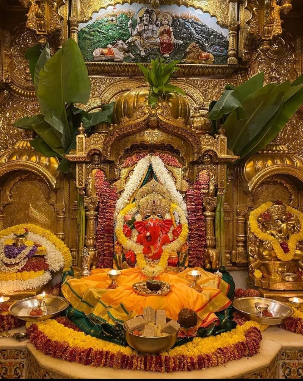 Live Darshan: हमारे साथ कीजिए देश और दुनिया के प्रमुख मंदिरों के लाइव दर्शन