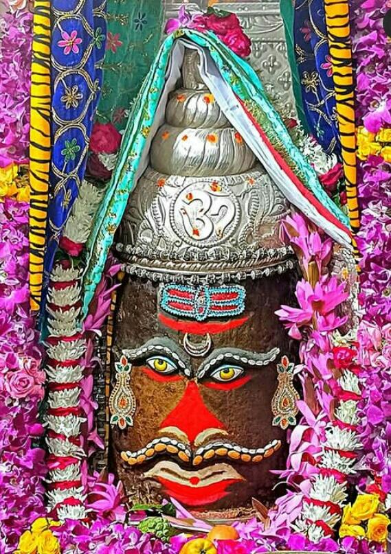 Live Darshan: हमारे साथ कीजिए देश और दुनिया के प्रमुख मंदिरों के लाइव दर्शन