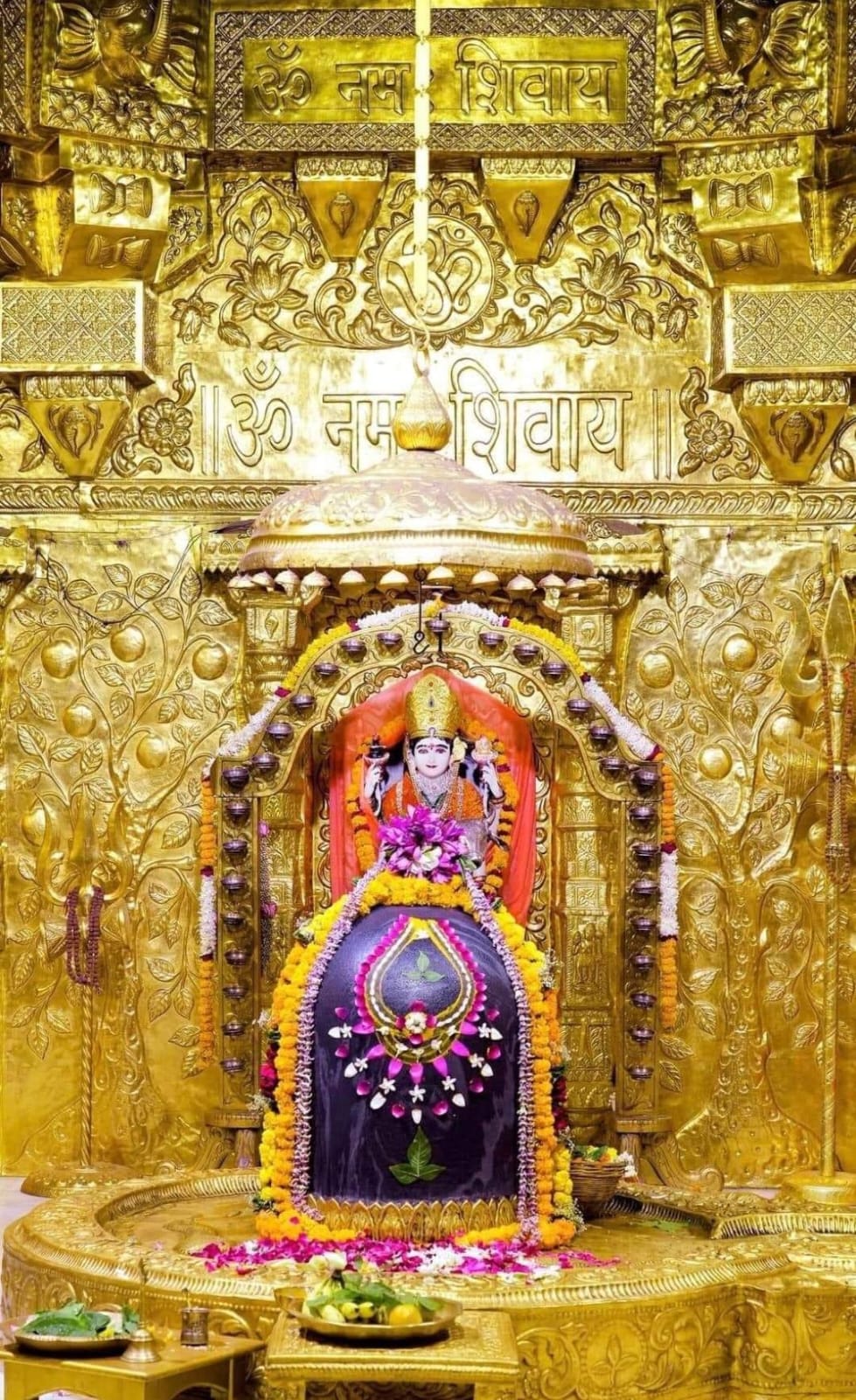 Live Darshan: हमारे साथ कीजिए देश और दुनिया के प्रमुख मंदिरों के लाइव दर्शन