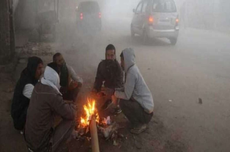 MP Weather: प्रदेश में जल्द होगा कड़ाके की ठंड का आगाज, जानें अपने शहर के मौसम का हाल