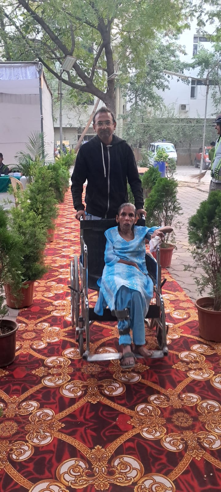 इंदौर मैनेजमेंट एसोसिएशन ने लोकल ऑथोराइटीज़ के साथ मिलकर मॉडल पोलिंग बूथ का किया आयोजन