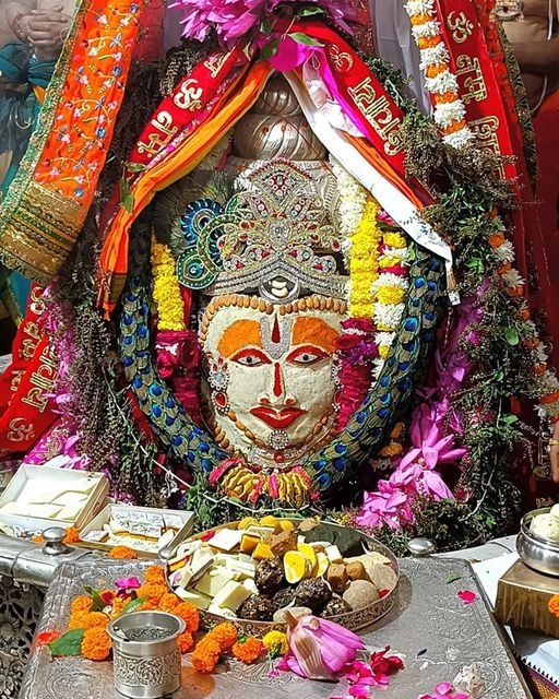 Live Darshan: हमारे साथ कीजिए देश और दुनिया के प्रमुख मंदिरों के लाइव दर्शन