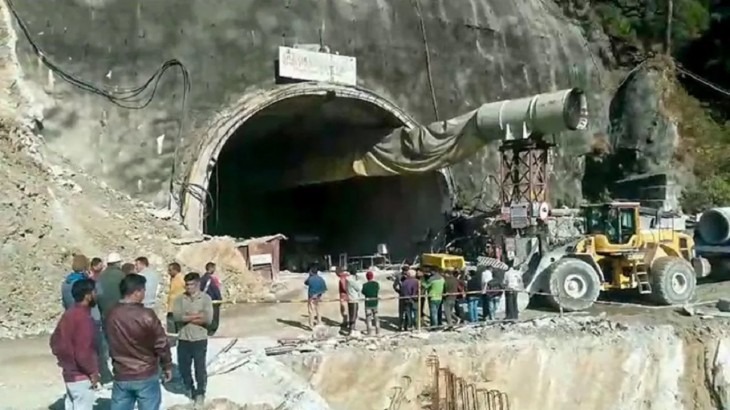 Uttarkashi Tunnel Collapse: बस कुछ घंटे और फिर उत्तरकाशी टनल से आएगी खुशखबरी, जल्द बाहर निकलेंगे 41 मजदूर