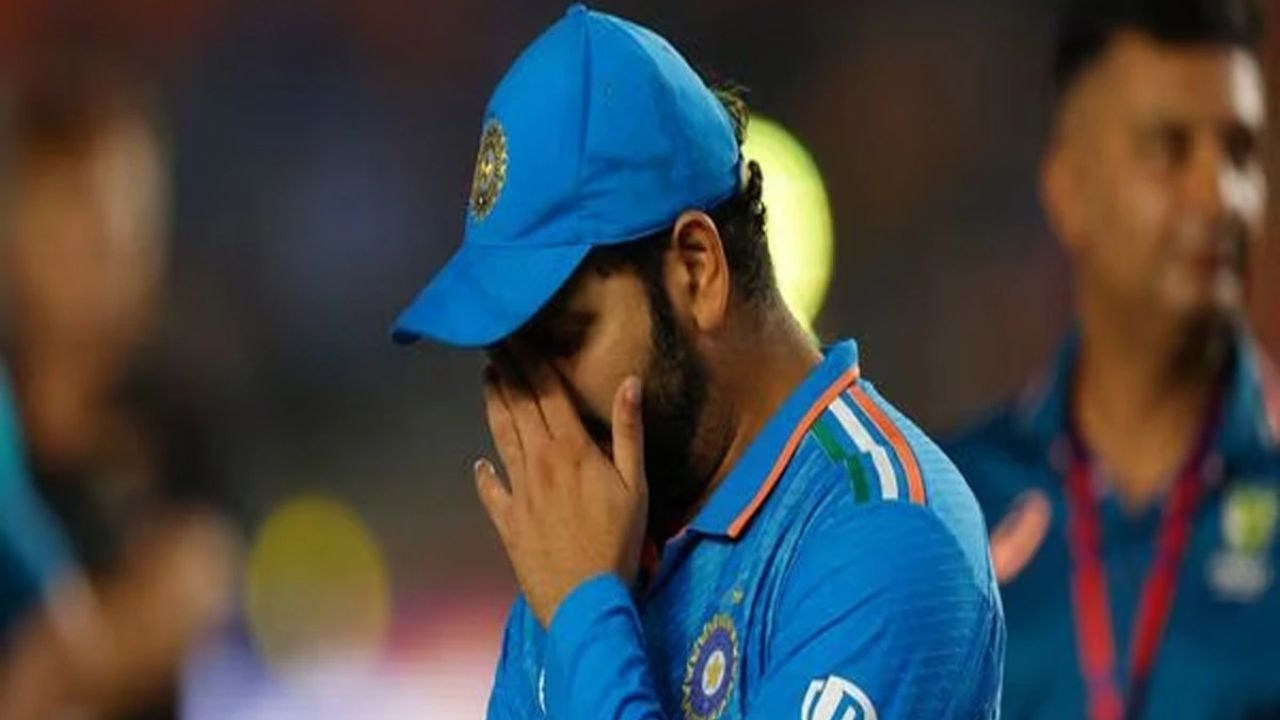मीडिया से चर्चा के दौरान बोले रोहित शर्मा - "वर्ल्ड कप की हार को भूलकर आगे बढ़ना है जरूरी"