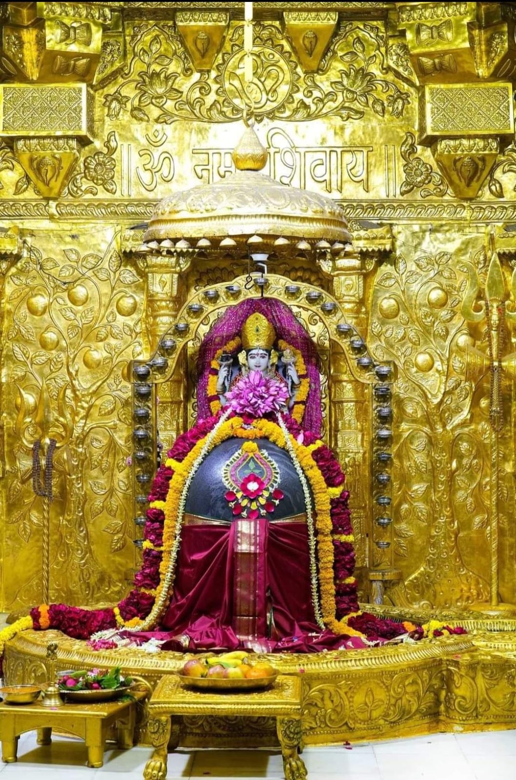 Live Darshan: हमारे साथ कीजिए देश और दुनिया के प्रमुख मंदिरों के लाइव दर्शन