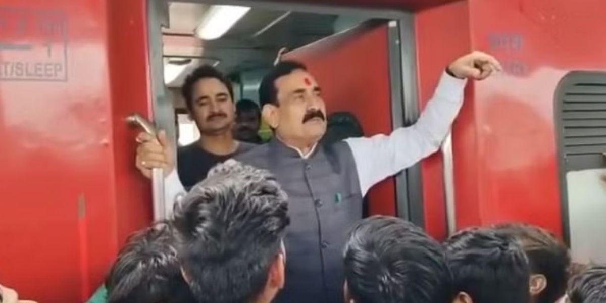 'तेरी जीत से ज्यादा चर्चे मेरी हार के हैं', हार के बाद शायराना अंदाज में दिखे नरोत्तम मिश्रा