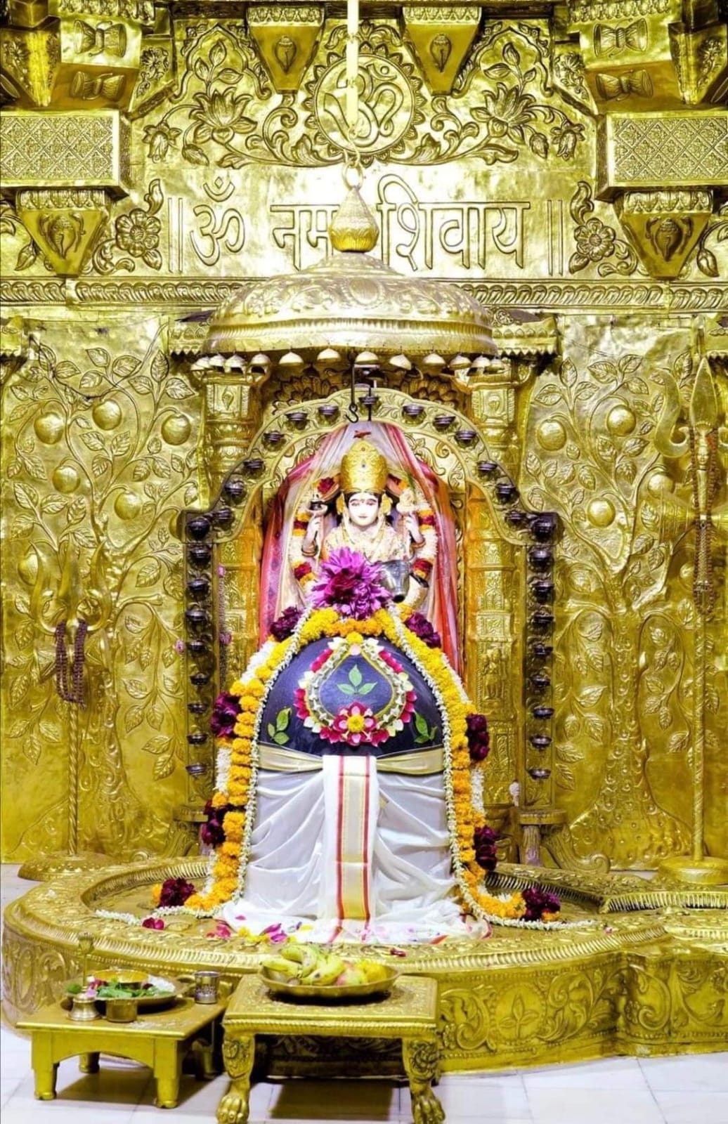 Live Darshan: हमारे साथ कीजिए देश और दुनिया के प्रमुख मंदिरों के लाइव दर्शन