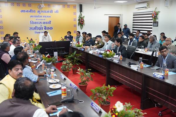 सिंहस्थ-2028 के लिए उज्जैन शहर का ट्रैफिक मैनेजमेंट प्लान तैयार करें - CM मोहन यादव