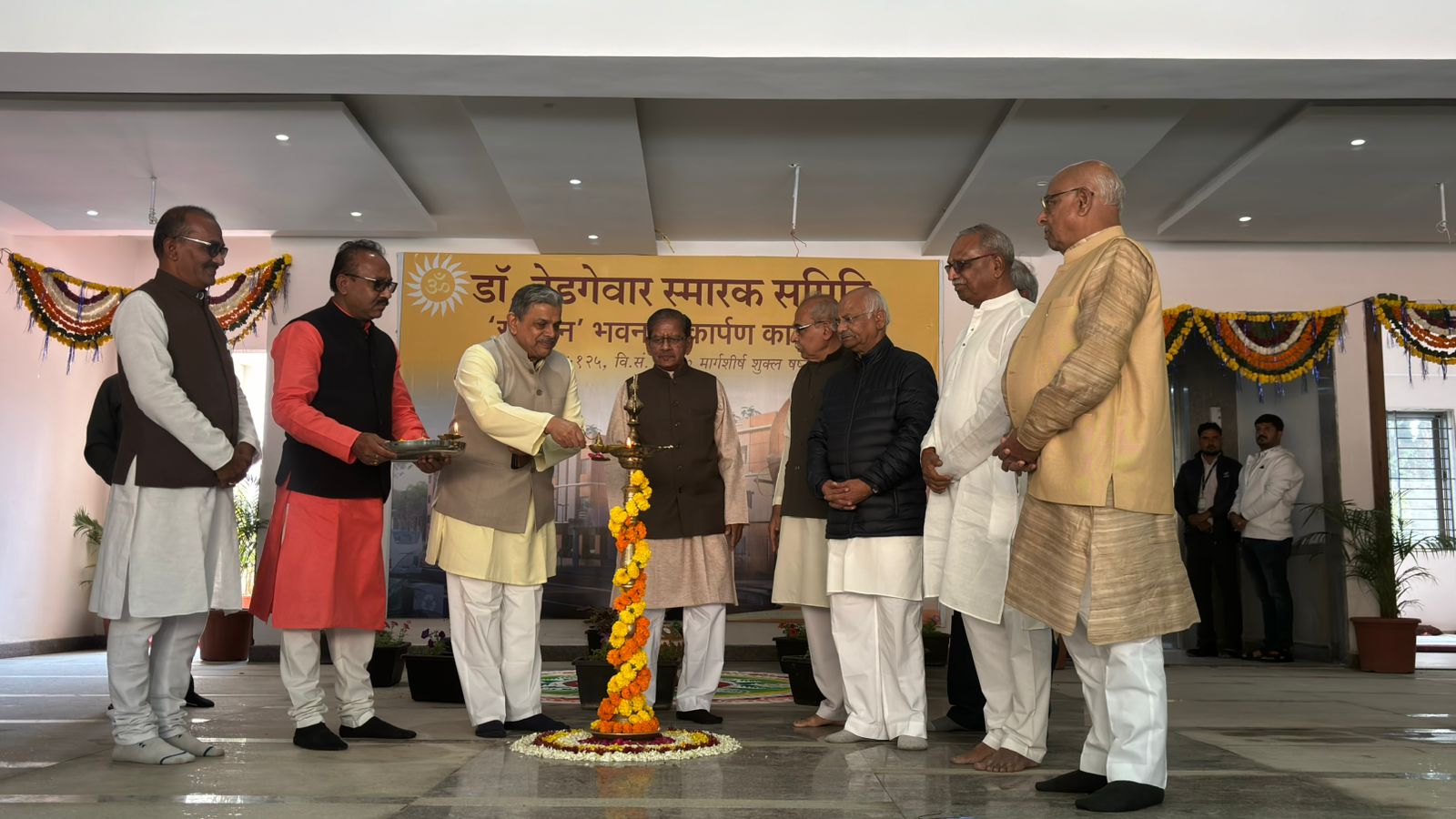 डाॅ. हेडगेवार स्मारक समिति का भवन लोक को ही अर्पण है, इसलिए यह "लोकार्पण" है - दत्तात्रेय होसबाले