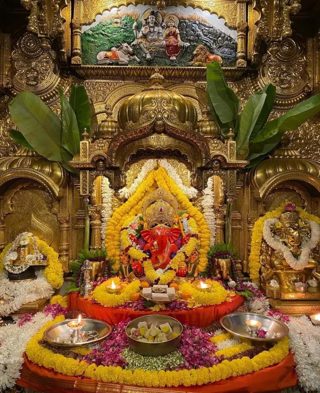 Live Darshan: हमारे साथ कीजिए देश और दुनिया के प्रमुख मंदिरों के लाइव दर्शन
