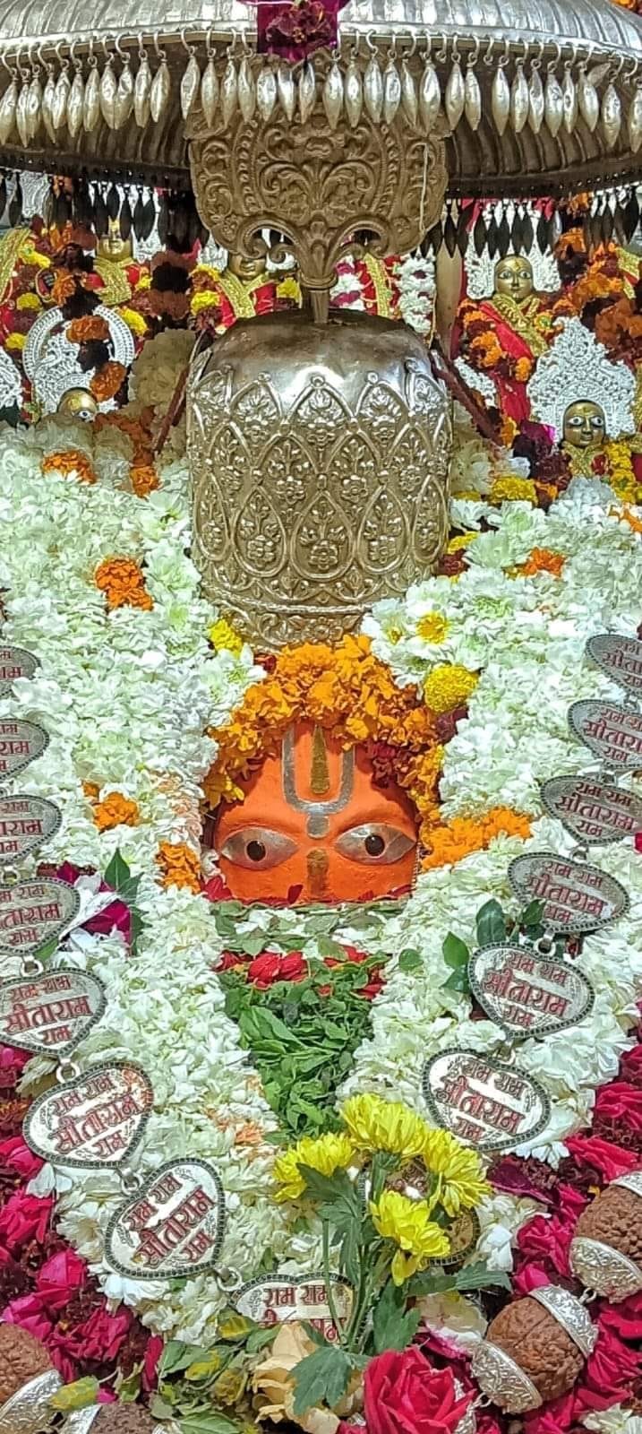 Live Darshan: हमारे साथ कीजिए देश और दुनिया के प्रमुख मंदिरों के लाइव दर्शन