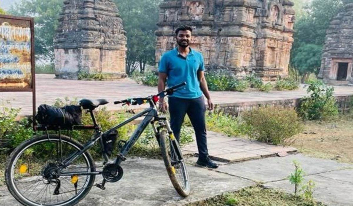 शहडोल का राम भक्त नमन राजपूत साइकिल से अयोध्या रवाना, 3 दिन में करेगा 470 किलोमीटर का सफर तय