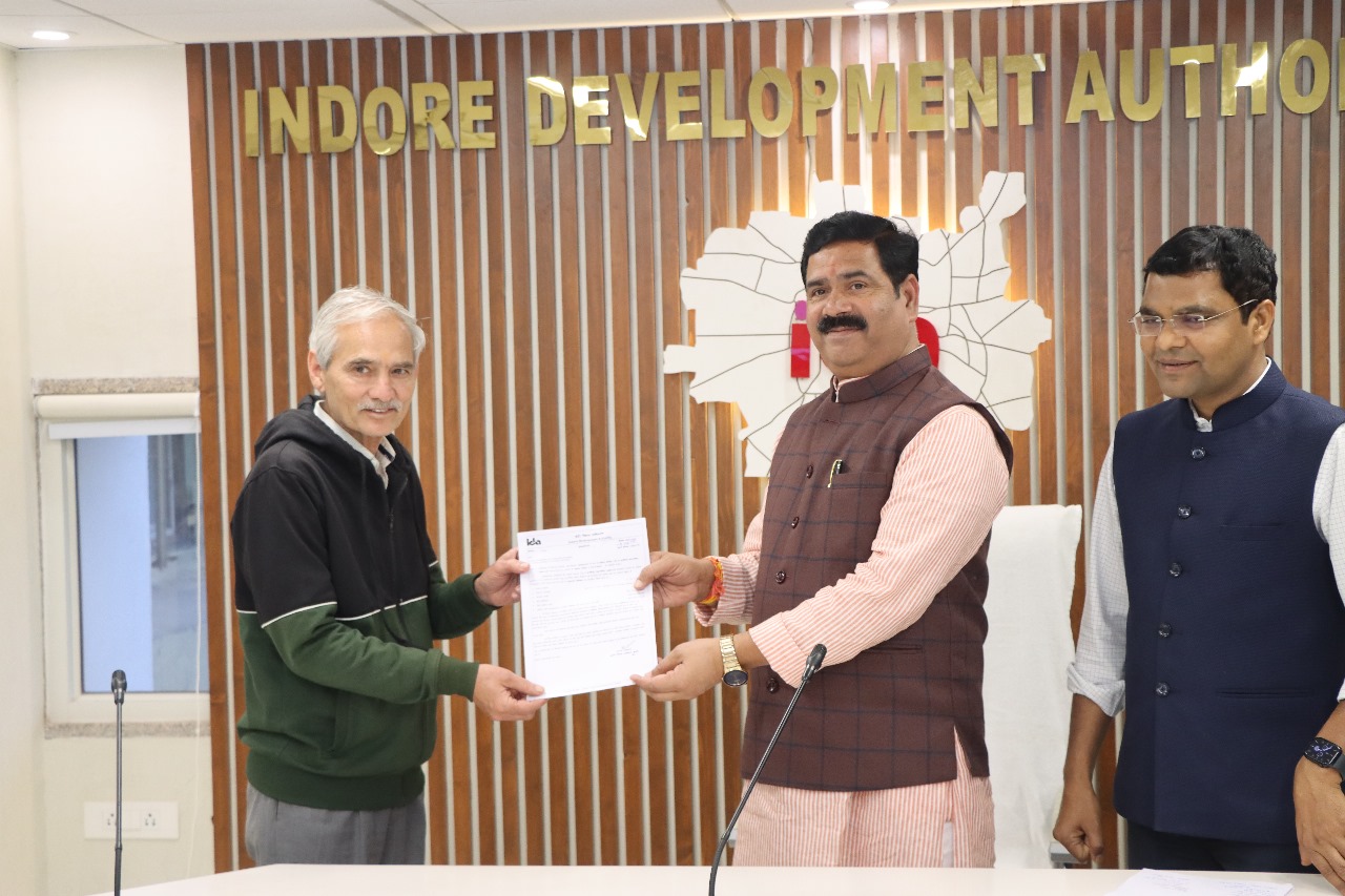 इंदौर विकास प्राधिकरण में सुशासन अभियान के अंतर्गत लगभग 59 प्रकरणों का त्वरित रूप से किया गया निराकरण