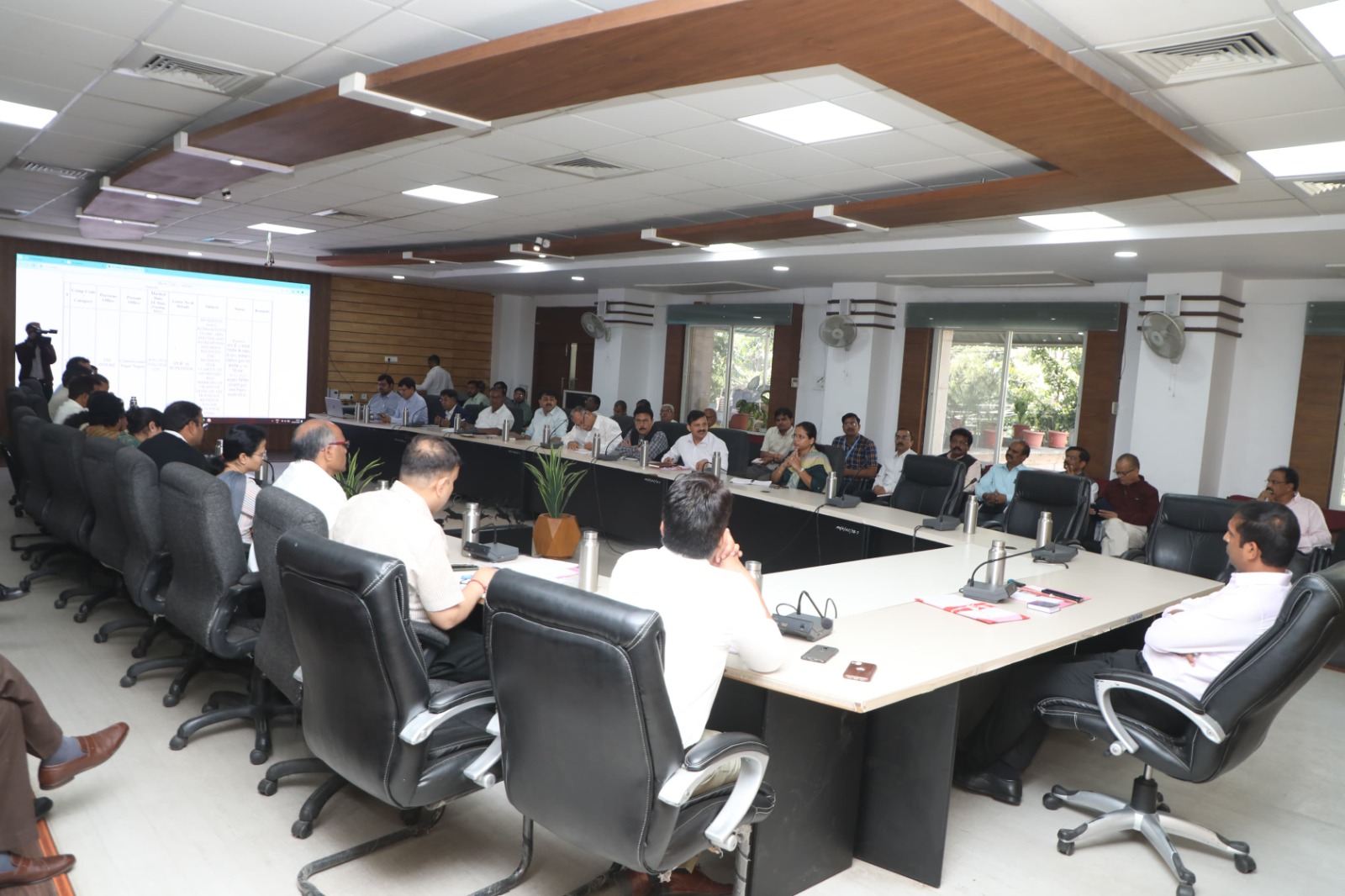 भिक्षा वृत्ति में लगे बच्चों की जानकारी देने वाले नागरिकों को मिलेगा नगद ईनाम, व्हाट्सएप नंबर हुए जारी