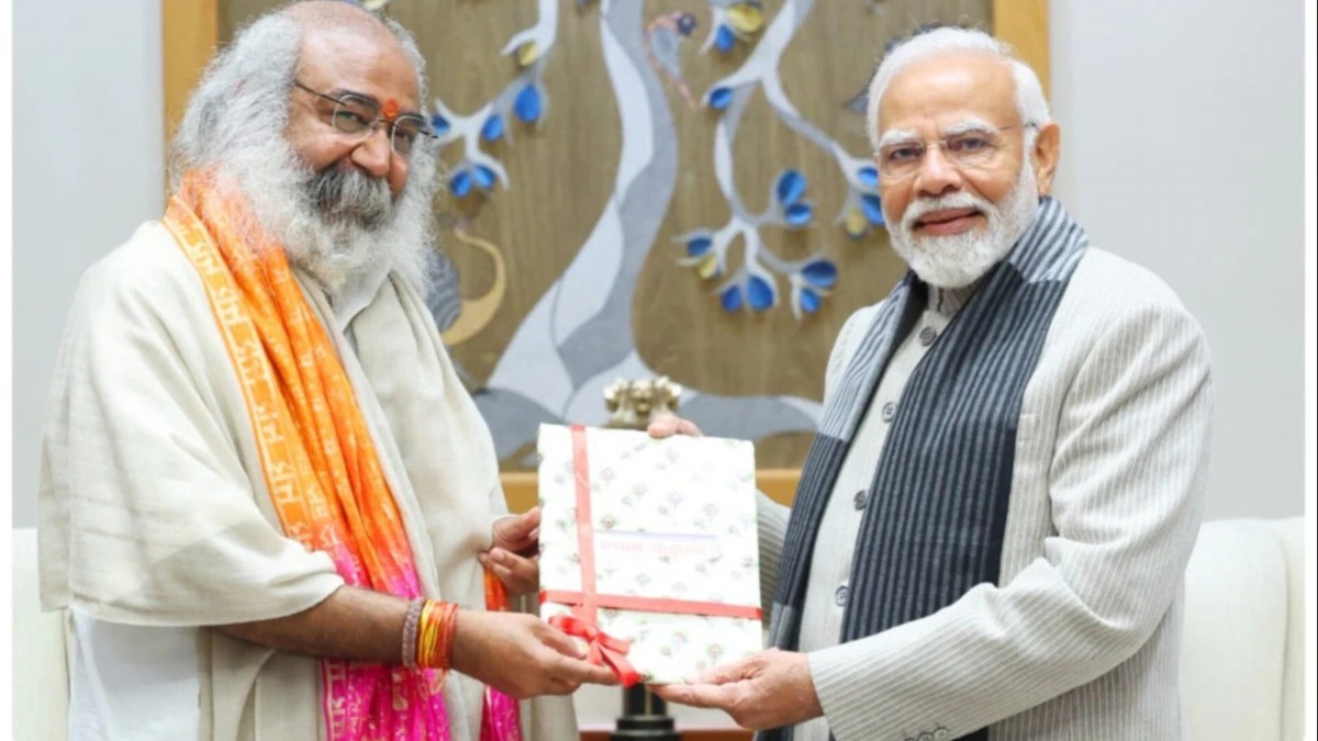 PM मोदी ने संभल में कल्किधाम मंदिर का किया शिलान्यास, बोले- अब हम अनुसरण नहीं कर रहे, उदाहरण पेश कर रहे है