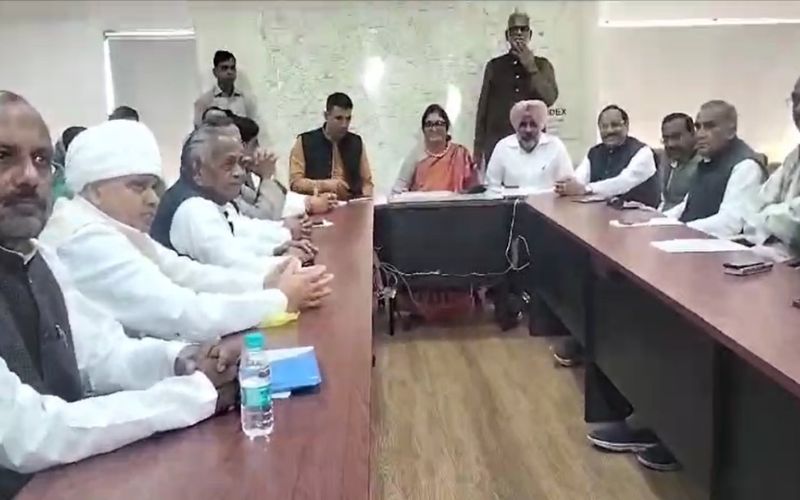 Lok Sabha Election : कांग्रेस ने तैयार किया टिकट में 50-50 का फॉर्मूला, पुराने दिग्गजों को भी मिलेगा मौका