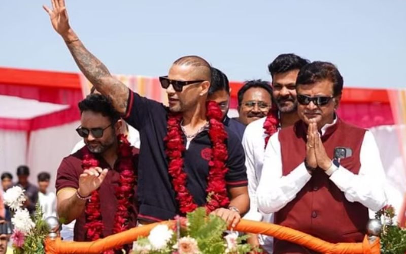 सतना सांसद ट्रॉफी 2024 : फाइनल मुकाबले में दिग्गज क्रिकेटरों ने बढ़ाई शान