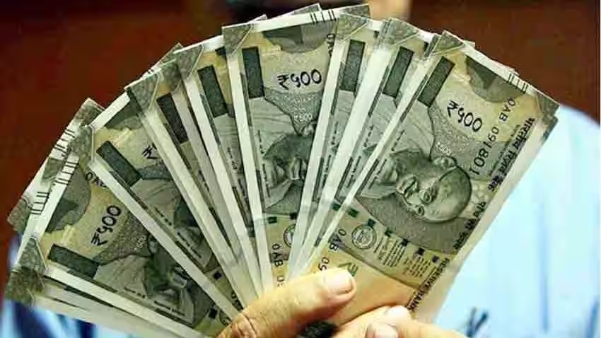 7th pay commission: सरकारी कर्मचारियों के लिए बड़ी खुशखबरी, एरियर का फैसला घोषित, सैलरी में आया भारी उछाल